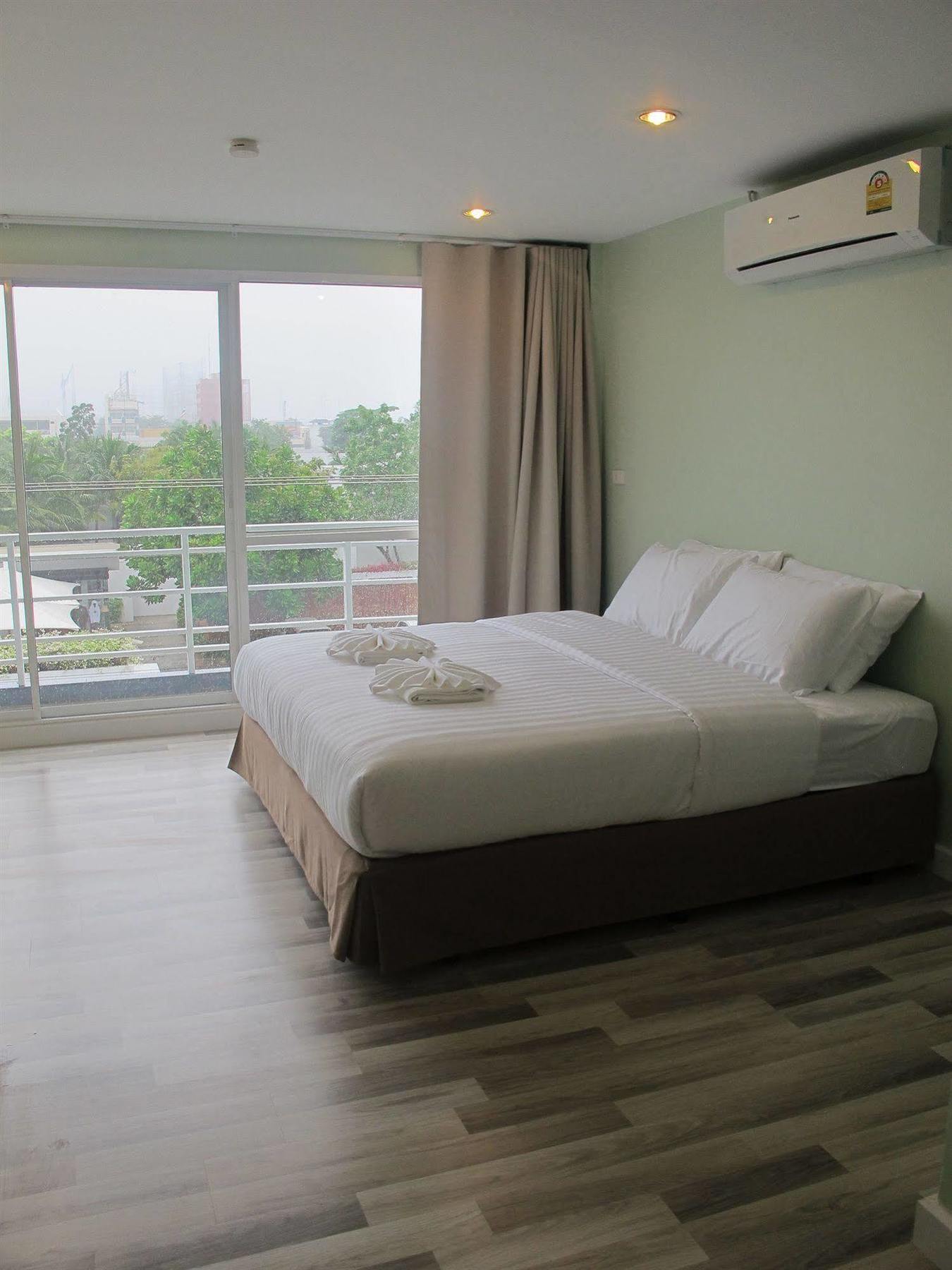 Nantra Hua Hin HHQ Exterior foto